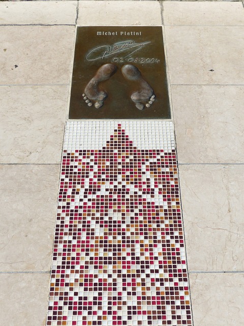 通过这种方 通过这种方